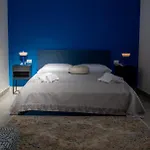 Vesuvio Capodichino Blu نابولي