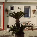 Vesuvio Capodichino Blu شقة نابولي