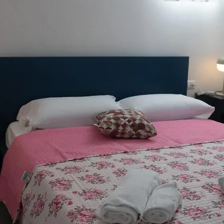 Vesuvio Capodichino Blu Apartment *