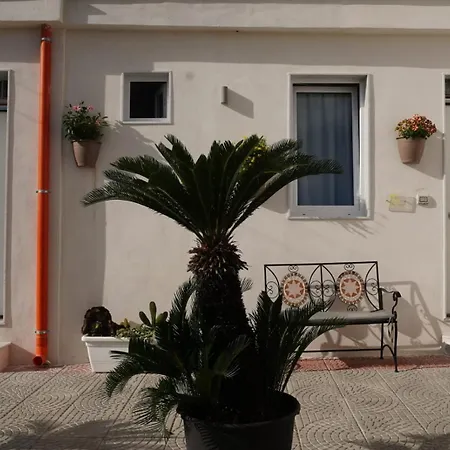 公寓 Vesuvio Capodichino Blu *